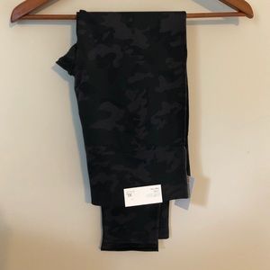 Maurices XL Ultra Sculpt Camo Leggings, NWT